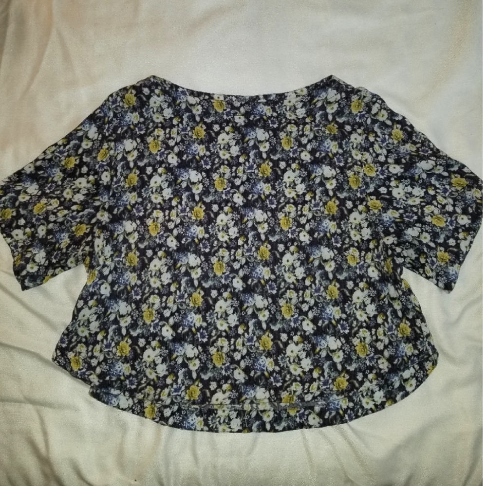 H&M floral blouse